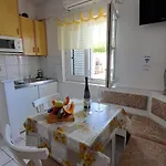 Zderic Apartment *