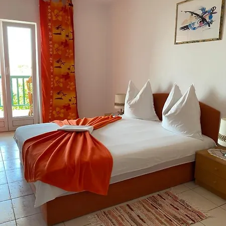 Zderic Appartement *