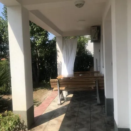 Zderic Apartment *