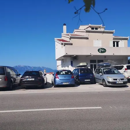 Appartement Zderic Gradac (Split-Dalmatia)